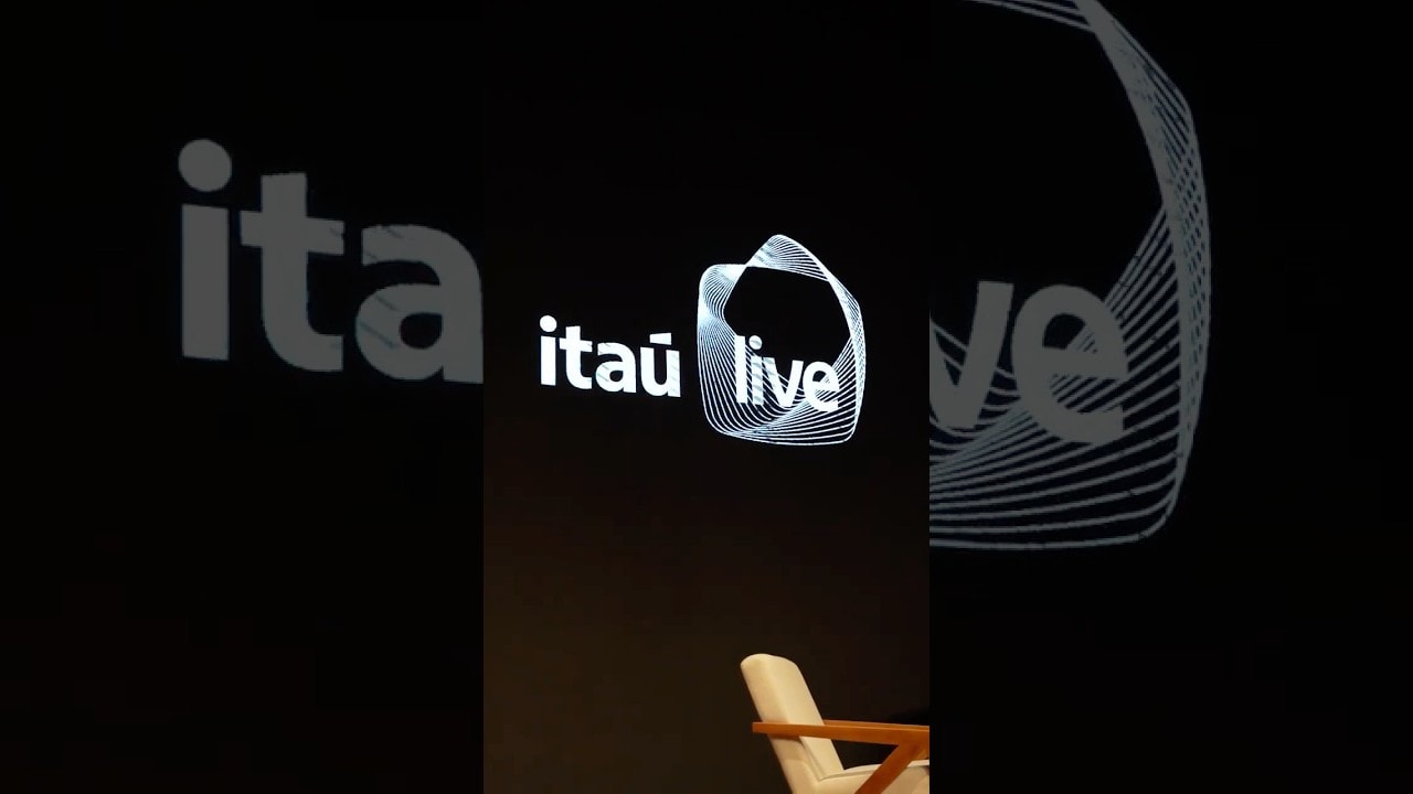 Itaú Live + Sarah Oliveira